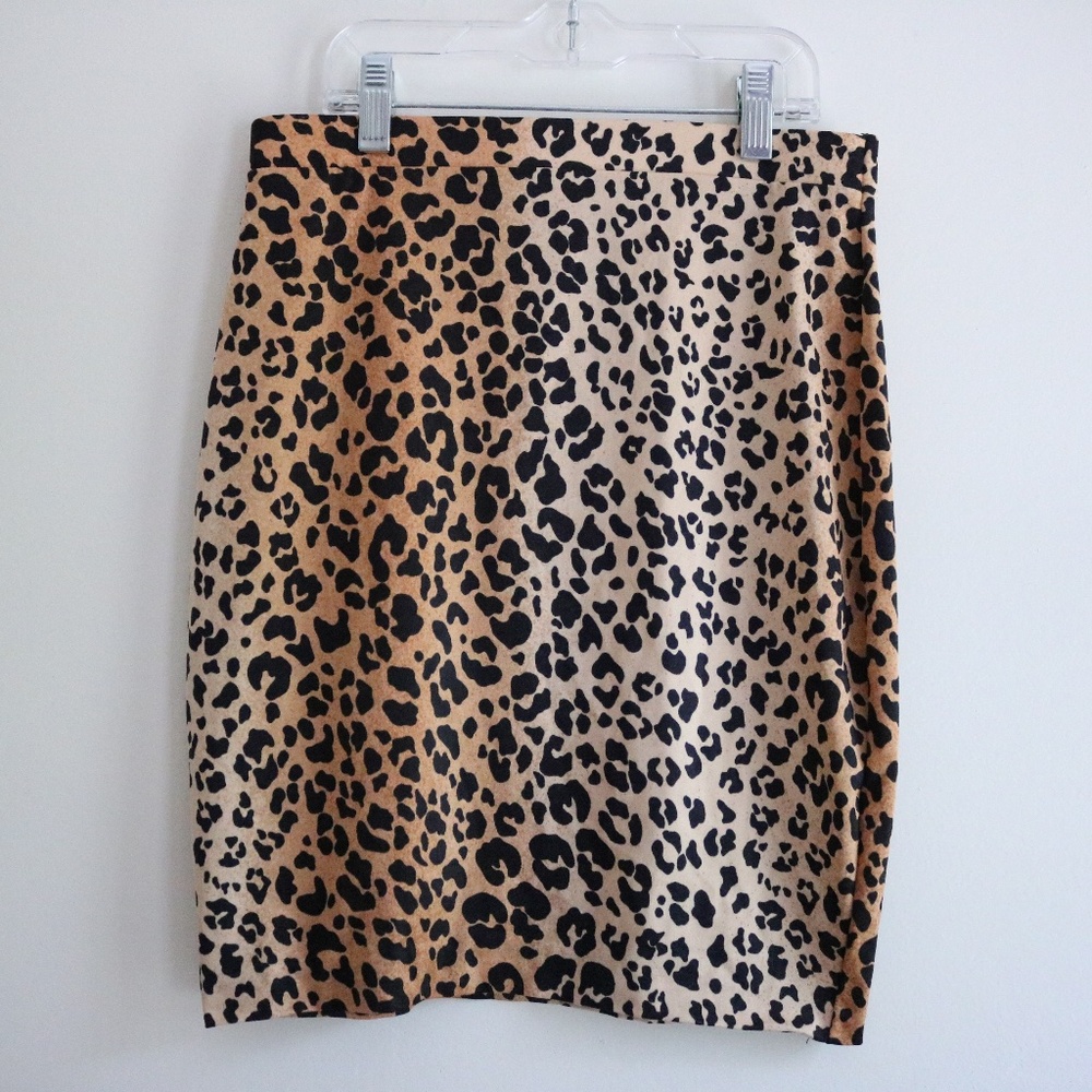 Vintage Leopard Print Fitted Skirt